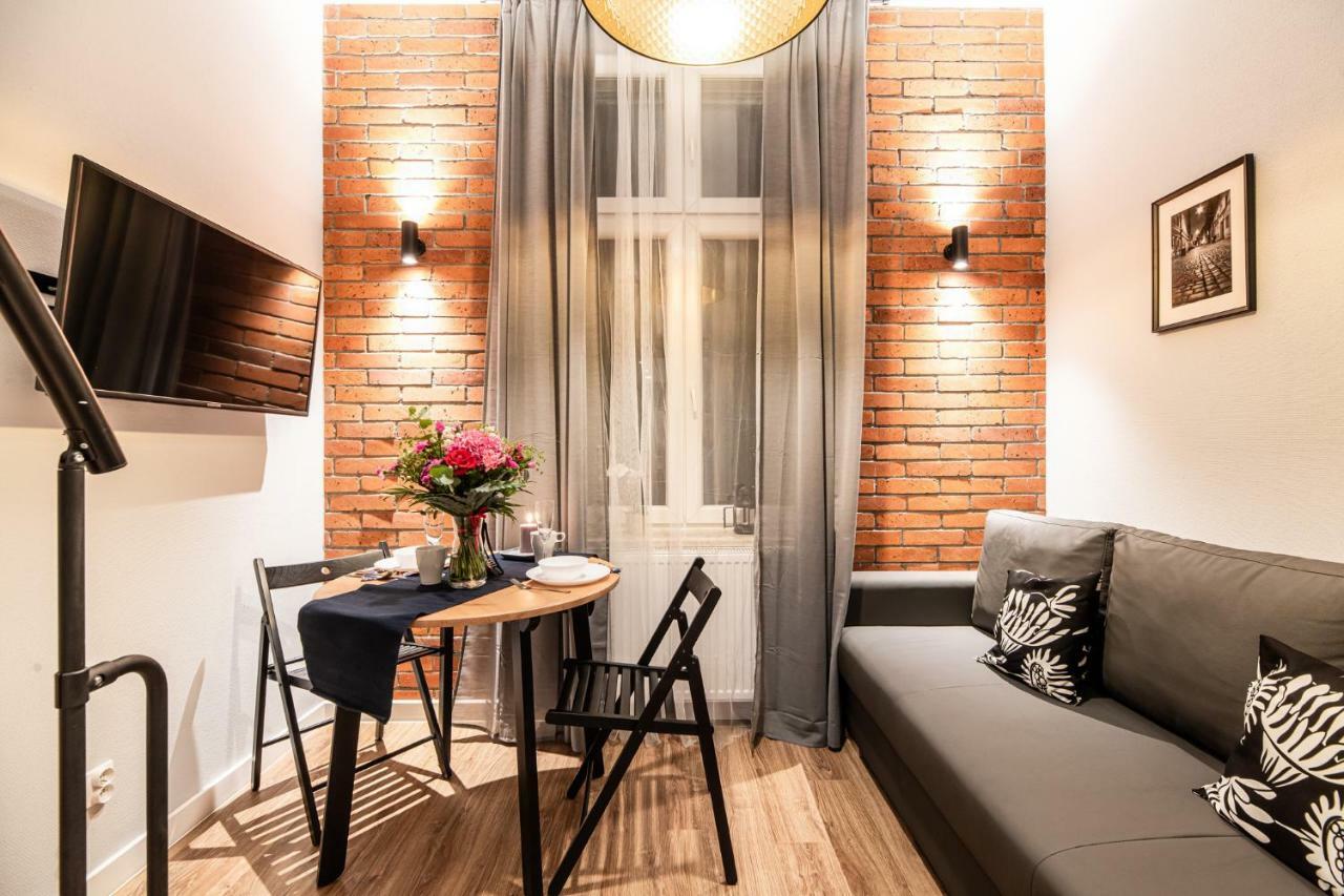 Aparthotel Lubomirskiego 23 - Great Location, 10 Min To Main Square By Foot, Right Next To Main Rail And Bus Station *