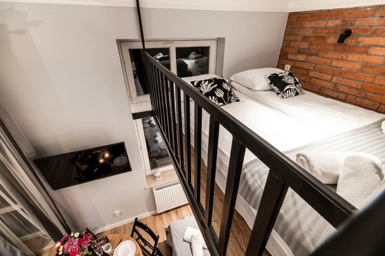 Aparthotel Lubomirskiego 23 - Great Location, 10 Min To Main Square By Foot, Right Next To Main Rail And Bus Station