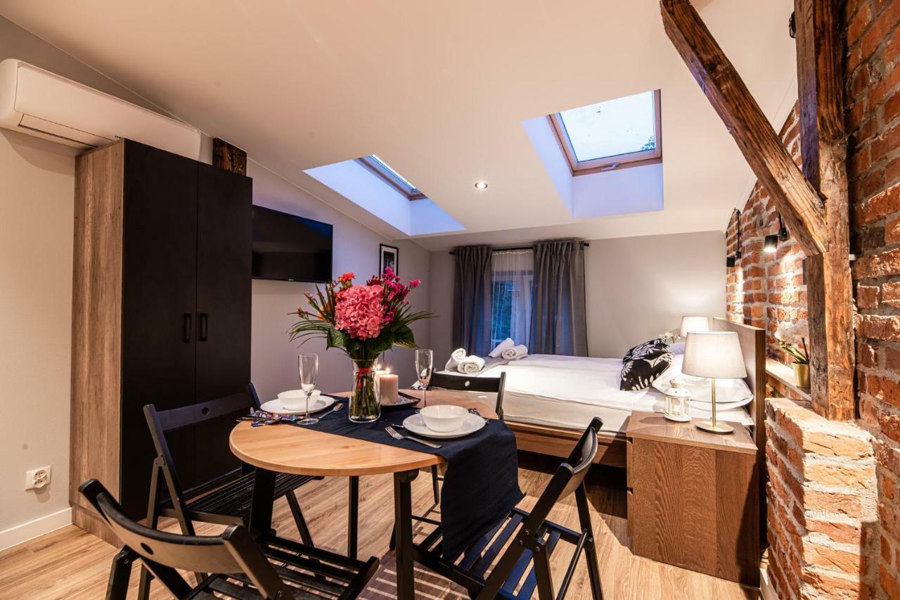 Lubomirskiego 23 - Great Location, 10 Min To Main Square By Foot, Right Next To Main Rail And Bus Station Aparthotel