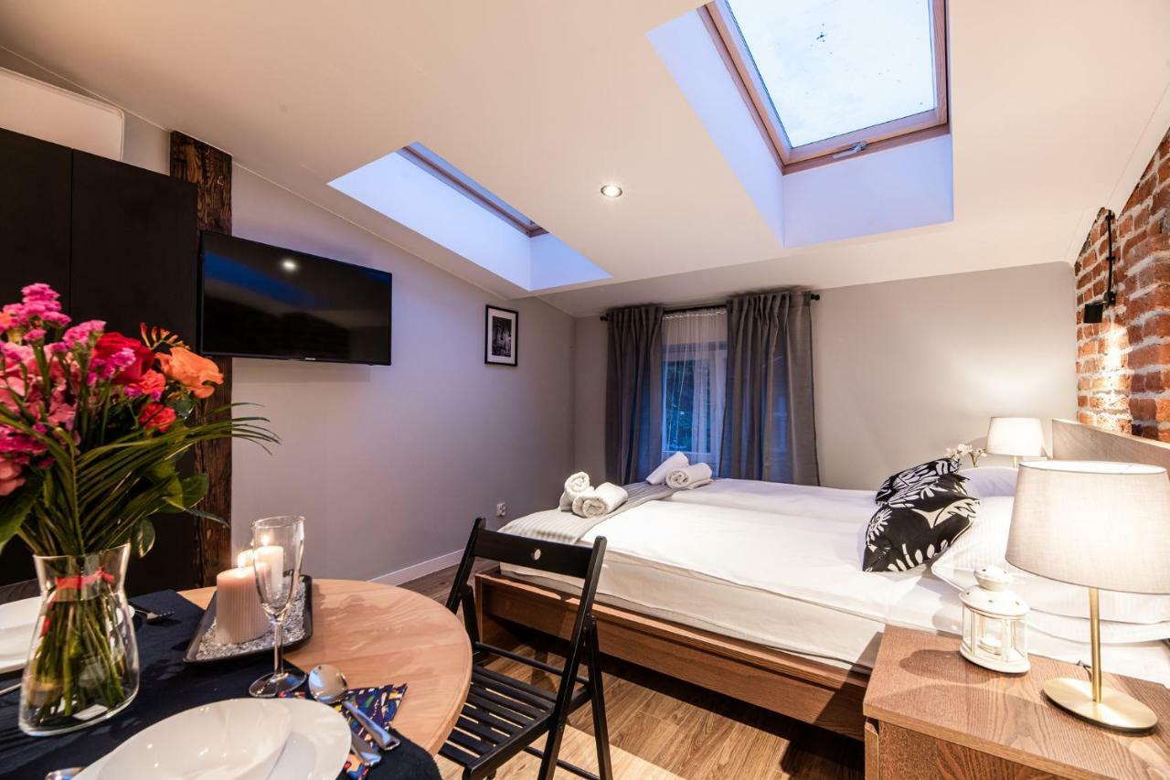 Aparthotel Lubomirskiego 23 - Great Location, 10 Min To Main Square By Foot, Right Next To Main Rail And Bus Station Krakau