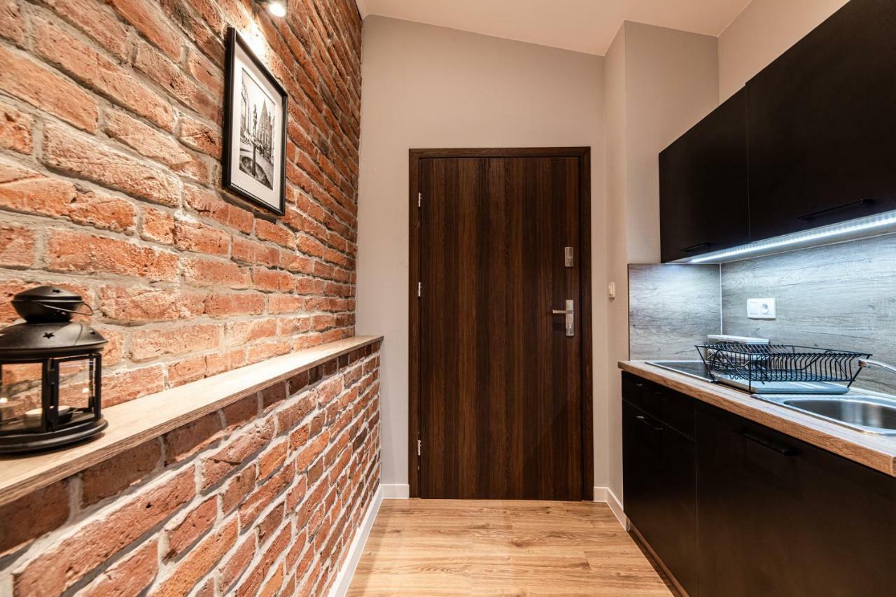 Aparthotel Lubomirskiego 23 - Great Location, 10 Min To Main Square By Foot, Right Next To Main Rail And Bus Station
